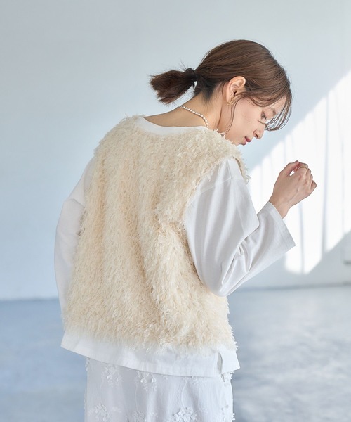 studio CLIP（スタディオクリップ）の「着丈選べるフリンジベスト（ベスト・レディース・グレー/ナチュラル/ベージュ・LARGE/MEDIUM）」の10枚目の写真