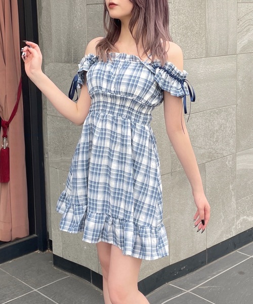 one way（ワンウェイ）の「2way肩リボンミニワンピース（ワンピース・レディース・ホワイト/ブラック/ブラック系その他/ホワイト系その他/ブルー系その他/グレー系その他/ホワイト系その他2/ブラック系その他2/ダークグリーン/ブラウン系その他/ベージュ系その他/グレー系その他2/ネイビー系/ブラック系その他3・FREE）」の13枚目の写真