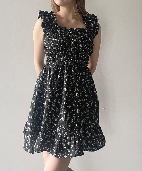 one way（ワンウェイ）の「2way肩リボンミニワンピース（ワンピース・レディース・ホワイト/ブラック/ブラック系その他/ホワイト系その他/ブルー系その他/グレー系その他/ホワイト系その他2/ブラック系その他2/ダークグリーン/ブラウン系その他/ベージュ系その他/グレー系その他2/ネイビー系/ブラック系その他3・FREE）」の22枚目の写真