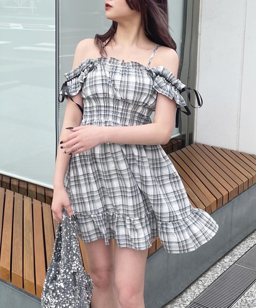 【極美品】【新品未使用】M me eme タフタ リボンミニワンピース 黒 極美品】【新品未使用】M me eme タフタ リボンミニワンピース 黒 rienda |