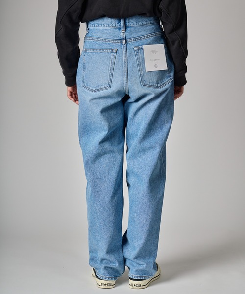 fireservice(ファイヤーサービス)の「【 Fire Service / ファイヤーサービス 】 HIGHRISE STRAIGHT C100 / ハイライズ ストレートデニム(デニムパンツ・レディース・ライトブルー・23/24/25/26/27/28)」の4枚目の写真