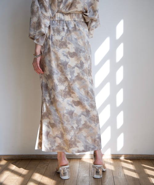 CIEL'AIR(シエルエアー)の「Print Skirt(スカート・レディース・レッド・MEDIUM)」の3枚目の写真