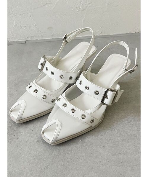 dazzlin（ダズリン）の「ハトメオープントウパンプス（パンプス・レディース・ブラック/オフホワイト・MEDIUM/LARGE）」の5枚目の写真