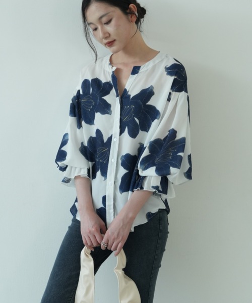 【完売品】overE フロントツイストブラウス　U65 エクリュ 完売品】overE フロントツイストブラウス U65 エクリュ - メルカリ