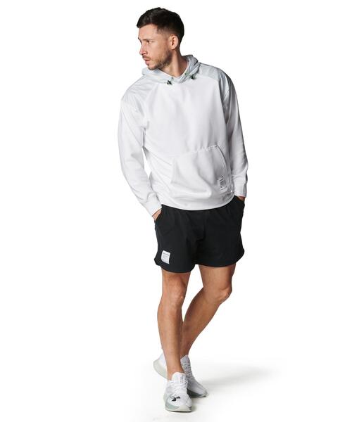 UNDER ARMOUR(アンダーアーマー)の「UAモチベート 二ット プルオーバー フーディー(トレーニング/メンズ)(スウェット・メンズ・ホワイト・S/M/XL/L/3XL/2XL)」の3枚目の写真