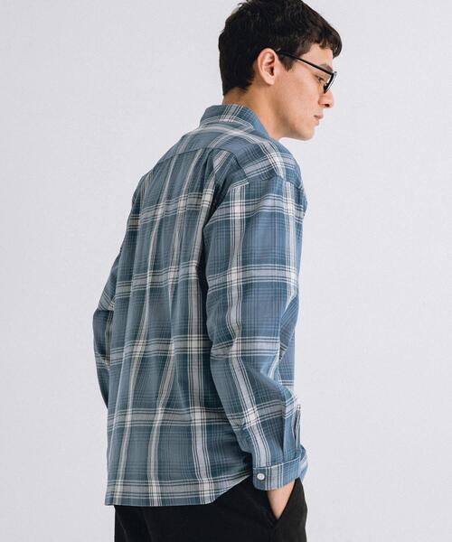 URBAN RESEARCH Sonny Label（アーバンリサーチサニーレーベル）の「リラックスフィットチェックレギュラーシャツ（シャツ/ブラウス・メンズ・ブルー系その他/ホワイト系その他・MEDIUM/LARGE）」の21枚目の写真