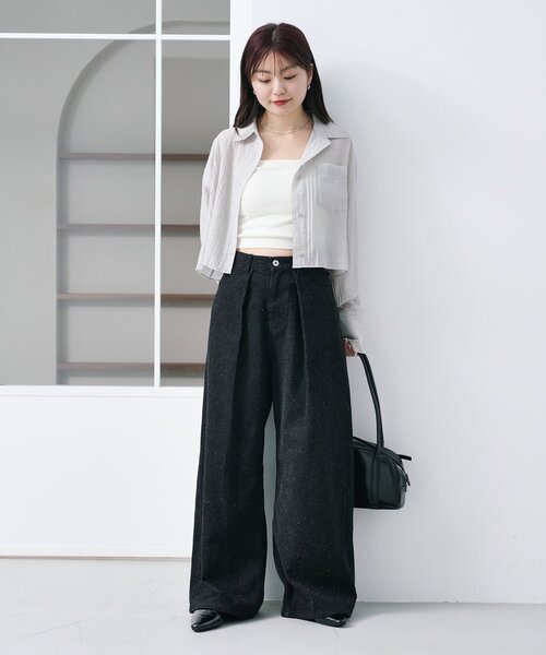 Kastane(カスタネ)の「【新色追加/低身長サイズ/2サイズ展開】スーパーワイドネップデニムパンツ(デニムパンツ・レディース・インディゴブルー/ブルー/ブラック・0/1)」の4枚目の写真