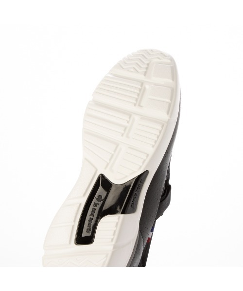 le coq sportif(ルコックスポルティフ)の「スリッポンスニーカー(LCS ロワール SP LC SI)(スリッポン・レディース・ブラック/グレー/ネイビー・24cm/23.5cm/23cm/22.5cm/24.5cm)」の7枚目の写真