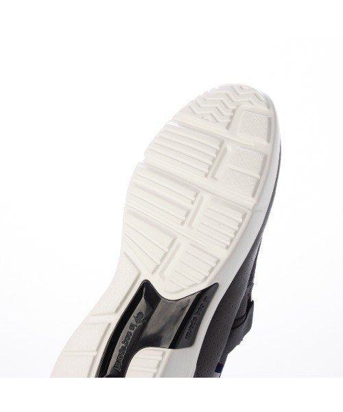 le coq sportif(ルコックスポルティフ)の「スリッポンスニーカー(LCS ロワール SP LC SI)(スリッポン・レディース・ブラック/グレー/ネイビー・24cm/23.5cm/23cm/22.5cm/24.5cm)」の12枚目の写真