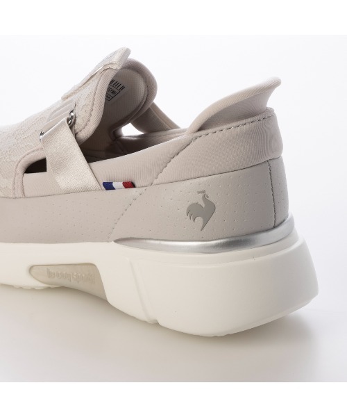 le coq sportif(ルコックスポルティフ)の「スリッポンスニーカー(LCS ロワール SP LC SI)(スリッポン・レディース・ブラック/グレー/ネイビー・24cm/23.5cm/23cm/22.5cm/24.5cm)」の18枚目の写真