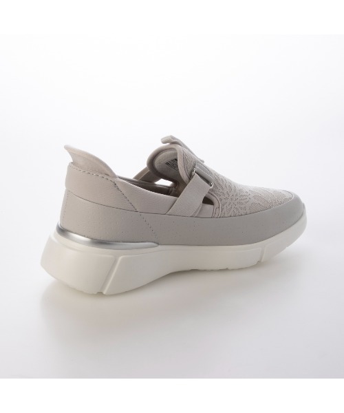 le coq sportif(ルコックスポルティフ)の「スリッポンスニーカー(LCS ロワール SP LC SI)(スリッポン・レディース・ブラック/グレー/ネイビー・24cm/23.5cm/23cm/22.5cm/24.5cm)」の15枚目の写真