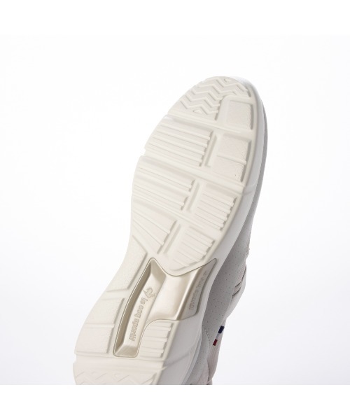 le coq sportif(ルコックスポルティフ)の「スリッポンスニーカー(LCS ロワール SP LC SI)(スリッポン・レディース・ブラック/グレー/ネイビー・24cm/23.5cm/23cm/22.5cm/24.5cm)」の17枚目の写真