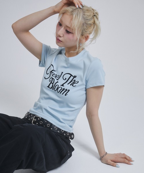ENVYM(アンビー)の「フロッキープリントロゴTシャツ(Tシャツ/カットソー・レディース・ブラック/ホワイト/サックスブルー/ダークグレー・FREE)」の18枚目の写真
