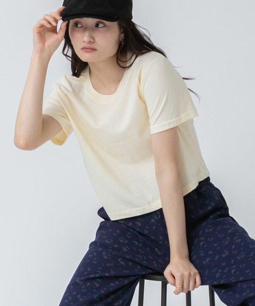 HEILIS(ヘイリス)の「バリエーションカラーコンパクトコットンTシャツ/半袖 コンパクト クロップド 短丈 黒 白 白T 春服 インナー 夏服 クルーネック ピンク イエロー バターイエロー ブラウン レッド 赤 ノームコア 韓国(Tシャツ/カットソー・レディース・レッド/ピンク/ブラウン/ホワイト/イエロー/ブラック・FREE)」の4枚目の写真