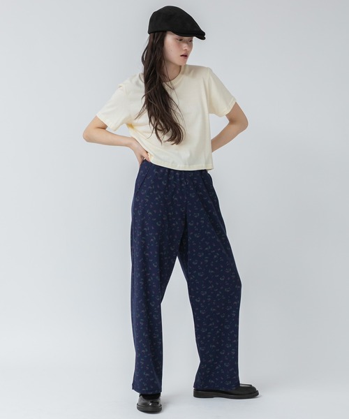 HEILIS(ヘイリス)の「バリエーションカラーコンパクトコットンTシャツ/半袖 コンパクト クロップド 短丈 黒 白 白T 春服 インナー 夏服 クルーネック ピンク イエロー バターイエロー ブラウン レッド 赤 ノームコア 韓国(Tシャツ/カットソー・レディース・レッド/ピンク/ブラウン/ホワイト/イエロー/ブラック・FREE)」の17枚目の写真