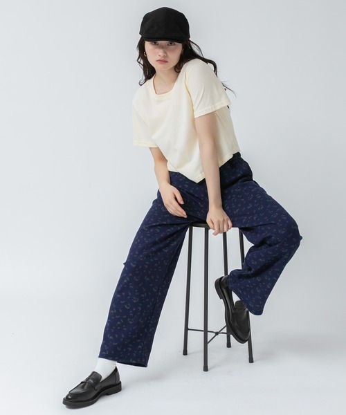 HEILIS(ヘイリス)の「バリエーションカラーコンパクトコットンTシャツ/半袖 コンパクト クロップド 短丈 黒 白 白T 春服 インナー 夏服 クルーネック ピンク イエロー バターイエロー ブラウン レッド 赤 ノームコア 韓国(Tシャツ/カットソー・レディース・レッド/ピンク/ブラウン/ホワイト/イエロー/ブラック・FREE)」の18枚目の写真