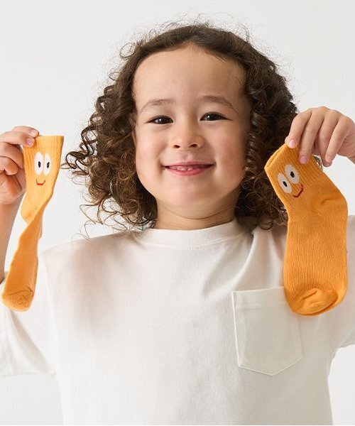 b・ROOM（ビールーム）の「アソートフェイスソックス（ソックス/靴下・キッズ・イエロー/ブルー/スモークピンク/グリーン/オレンジ・M/L）」の5枚目の写真