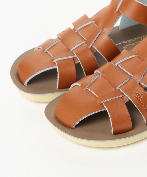 こども ビームス(コドモビームス)の「SALT WATER SANDALS / Shark ウォッシャブル レザー サンダル(約13~19cm)(サンダル・キッズ・ブラウン系その他5/ホワイト・US6(約14.3cm)/US7(約15.1cm)/US9(約16.3cm)/US10(約17.4cm)/US11(約18.2cm)/US12(約19.2cm)/US5(約13.3cm))」の17枚目の写真