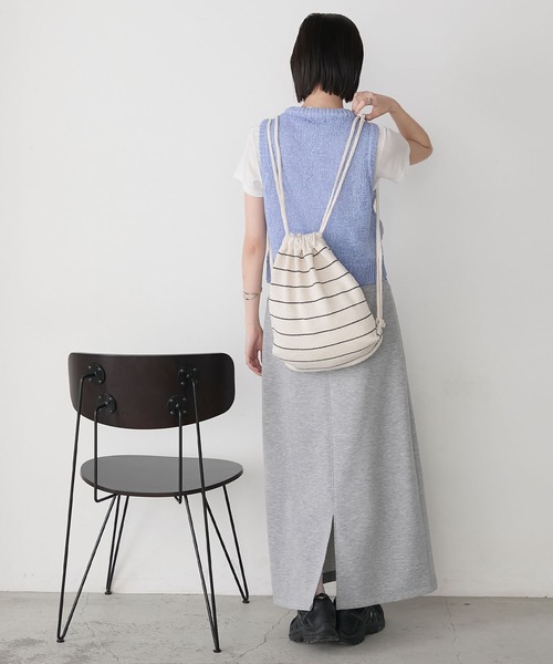 forksy.(フォルクシー)の「【forksy.】ボーダーニット ナップザック(バックパック/リュック・レディース・ブラック/ライトブルー/オフホワイト・FREE)」の8枚目の写真