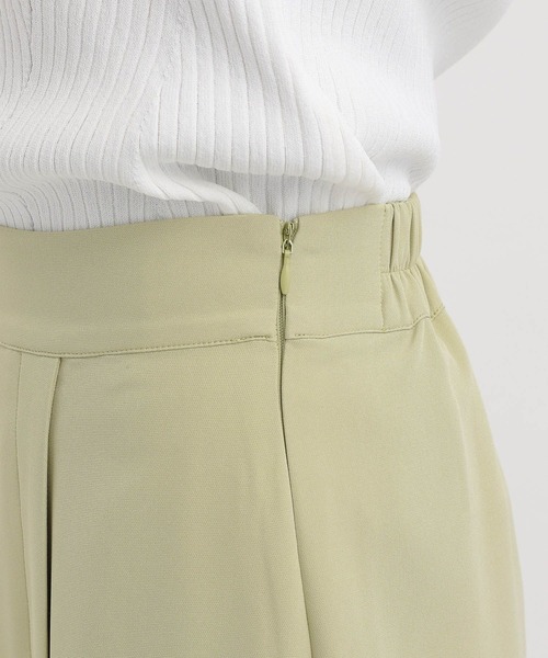 Andemiu(アンデミュウ)の「サイドZIP IラインスカートⅡ451839(スカート・レディース・イエロー系その他/アイボリー/ブラック・SMALL/MEDIUM)」の16枚目の写真