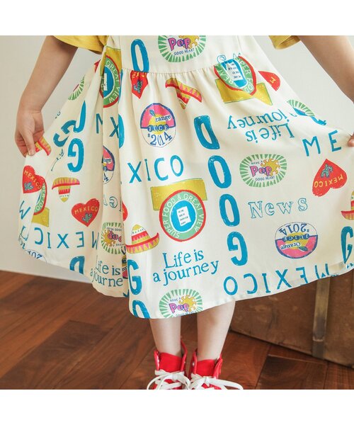 BREEZE(ブリーズ)の「【吸水速乾/リンク】イージーケア リゾートワンピース(ワンピース・キッズ・オフホワイト/ネイビー・140/90/100/110/120/80/130)」の11枚目の写真