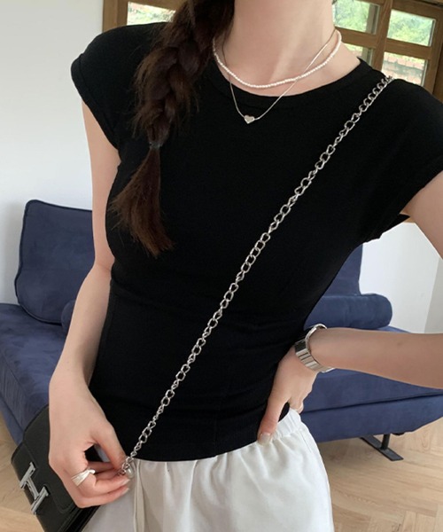 2ly2(トゥーリートゥー)の「夏コーデ万能!ストレッチ半袖トップス(Tシャツ/カットソー・レディース・ホワイト/ブラック/グレー・FREE)」の7枚目の写真