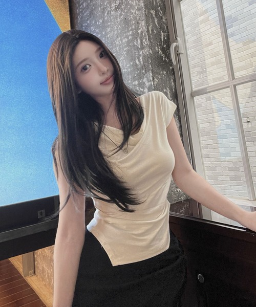SAISON DE PAPILLON(セゾンドパピヨン)の「ドレープネックカットソーTシャツ【ZOZOTOWN限定アイテム】(Tシャツ/カットソー・レディース・チャコール/グレー/ホワイト・フリー)」の20枚目の写真