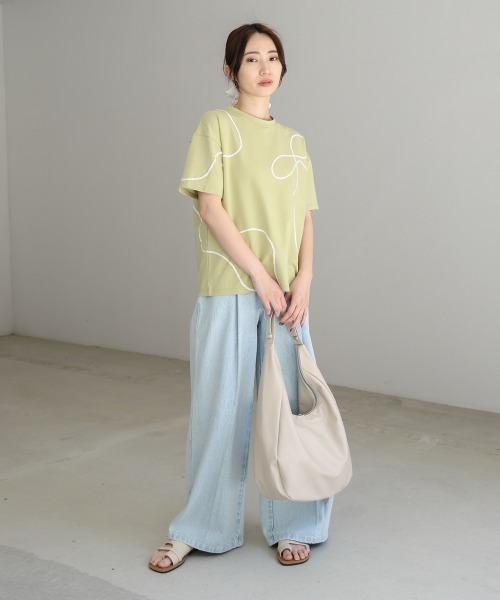 Bab(バブ)の「コード刺繍使いTシャツ(Tシャツ/カットソー・レディース・グリーン/オフホワイト/チャコールグレー・FREE)」の16枚目の写真