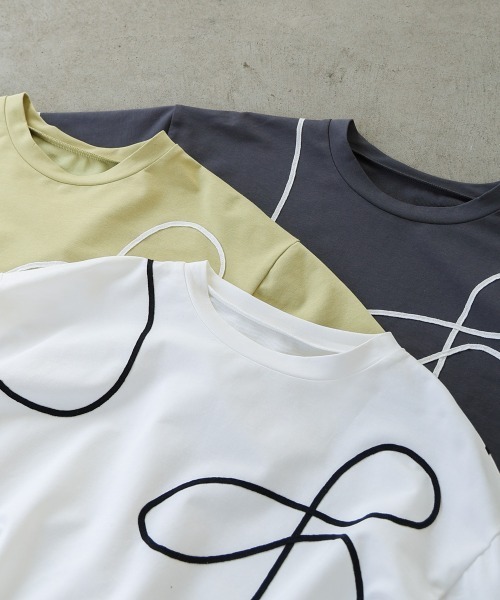 Bab(バブ)の「コード刺繍使いTシャツ(Tシャツ/カットソー・レディース・グリーン/オフホワイト/チャコールグレー・FREE)」の7枚目の写真