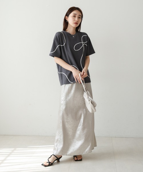 Bab(バブ)の「コード刺繍使いTシャツ(Tシャツ/カットソー・レディース・グリーン/オフホワイト/チャコールグレー・FREE)」の5枚目の写真