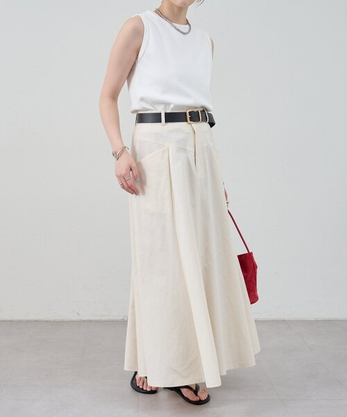 SHENERY（シーナリー）の「リブコンパクトノースリーブ（Tシャツ/カットソー・レディース・ブラック/オフホワイト/グレー/オレンジ/ブラウン/サックスブルー/ピンク/ベージュ・FREE）」の13枚目の写真