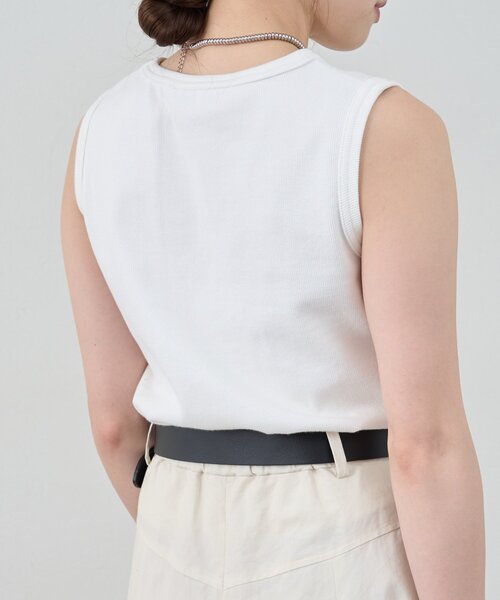 SHENERY（シーナリー）の「リブコンパクトノースリーブ（Tシャツ/カットソー・レディース・ブラック/オフホワイト/グレー/オレンジ/ブラウン/サックスブルー/ピンク/ベージュ・FREE）」の19枚目の写真