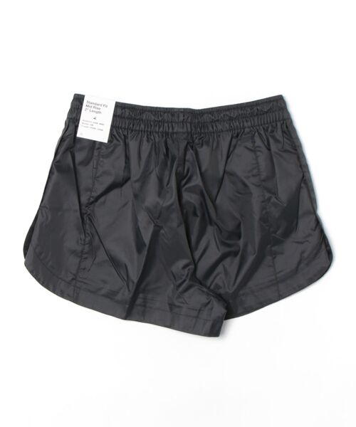 NIKE(ナイキ)の「《NIKEアパレル》AS W NSW NK WR WVN MR 2 LT(その他パンツ・レディース・ブラック・L/M/S/XL)」の2枚目の写真