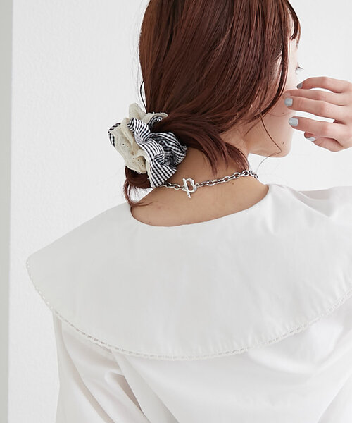 w closet(ダブルクローゼット)の「ギンガムチェックシュシュ(その他ヘアアクセサリー・レディース・ブラック・FREE)」の1枚目の写真
