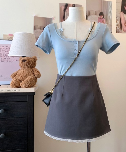 WEGO（ウィゴー）の「WEGO/インナーパンツ付き裾レースタイトスカート（スカート・レディース・グレー/ブラック・SMALL/MEDIUM）」の12枚目の写真