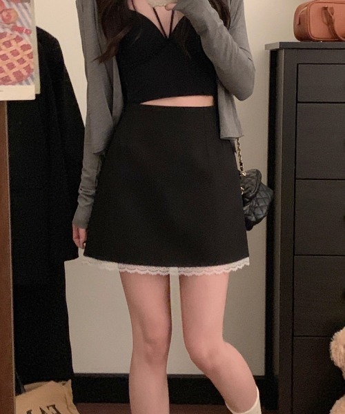 WEGO（ウィゴー）の「WEGO/インナーパンツ付き裾レースタイトスカート（スカート・レディース・グレー/ブラック・SMALL/MEDIUM）」の5枚目の写真