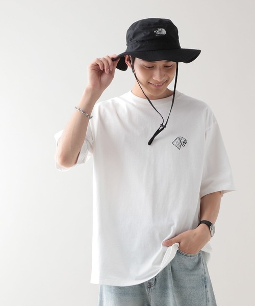 POLeR(ポーラー)の「【POLeR/ポーラー】ピグメント/スーベニア刺繍Tシャツ(Tシャツ/カットソー・メンズ・ホワイト/ブラック・LARGE/MEDIUM)」の6枚目の写真