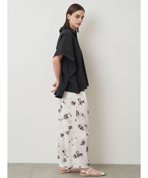 ELENDEEK（エレンディーク）の「オーバーテントブラウス（シャツ/ブラウス・レディース・ブラック/オフホワイト/ブルー・FREE）」の12枚目の写真