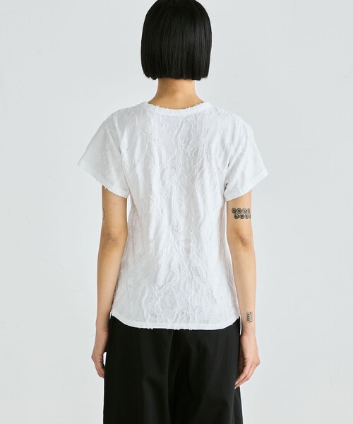 バックカットジャカード ハーフスリーブトップス（Tシャツ