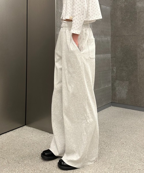 RAY CASSIN（レイカズン）の「レースウエストレイヤードスウェットパンツ（スウェットパンツ・レディース・ホワイト系その他/レッド/ブラック系その他2/グレー・FREE）」の17枚目の写真