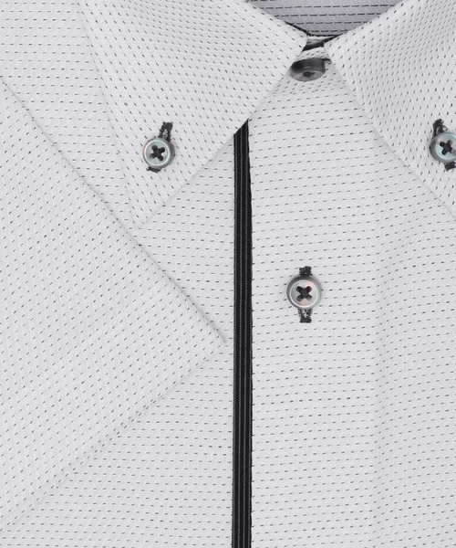 TOKYO SHIRTS(トウキョウシャツ)の「【超形態安定】 形態安定ノンアイロン ボタンダウン 半袖ビジネスワイシャツ(大きいサイズ)(ビジネスシャツ・メンズ・グレー・首回り47cm/首回り45cm)」の3枚目の写真