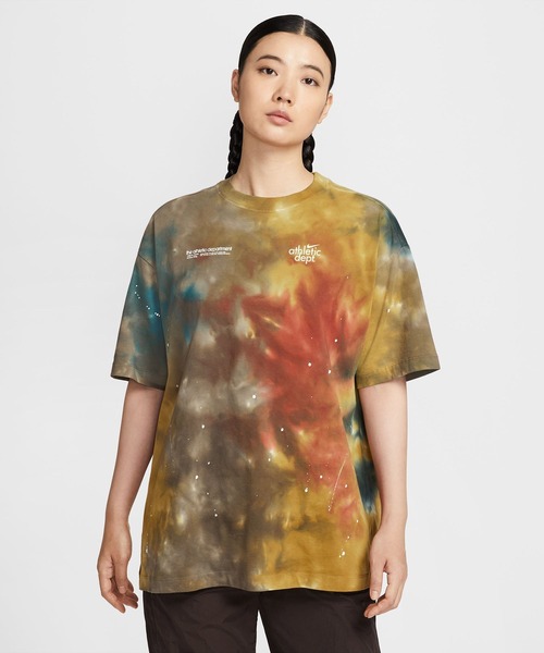 NIKE(ナイキ)の「NIKE AS W NSW SS TEE OS GCEL / ナイキ ウィメンズ NSW OS GCEL S/S Tシャツ 【SP】(Tシャツ/カットソー・レディース・ベージュ/ブラック・XS/S/M/L)」の1枚目の写真