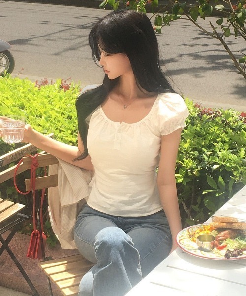 BEIDELLI（ベイデリー）の「[MADE] バルーンパフ半袖ブラウス（シャツ/ブラウス・レディース・ホワイト/ブラック・FREE）」の7枚目の写真