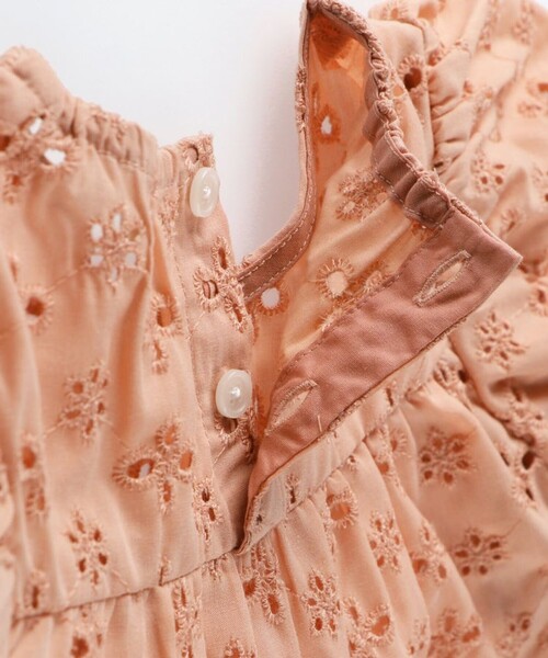 BRANSHES(ブランシェス)の「【おそろい】スカラップレースティアードチュニック(シャツ/ブラウス・キッズ・オレンジ/アイボリー・100/90/120/130/150/140/110)」の17枚目の写真