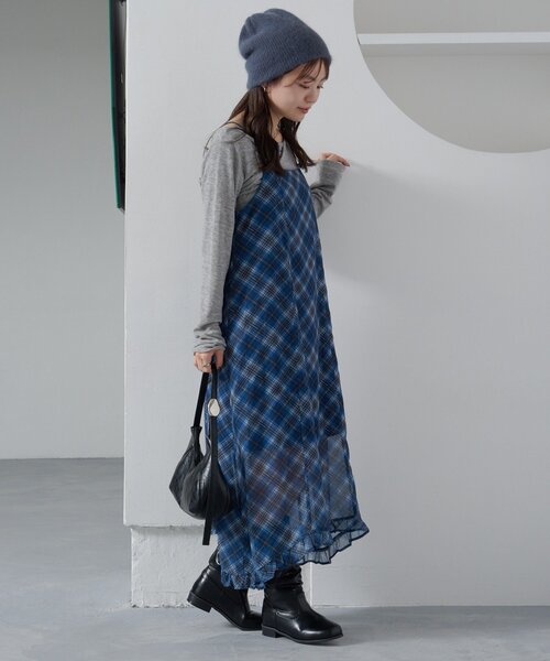 Kastane(カスタネ)の「【肩紐調節可/裏地付き】シアーチェックアシメワンピース(ワンピース・レディース・ベージュ/グレー/ブルー・FREE)」の4枚目の写真