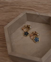 【resonance】フラワーモチーフ ブルー×ゴールド イヤリング