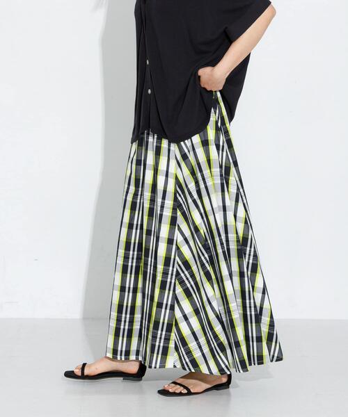 URBAN RESEARCH Sonny Label(アーバンリサーチサニーレーベル)の「マルチチェックカラースカート(スカート・レディース・ネイビー/ブラウン/ブラック・FREE)」の22枚目の写真