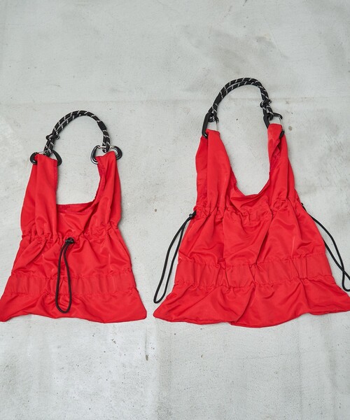 coen（コーエン）の「2WAYパラコードギャザーハンドバッグ（S）（ハンドバッグ・レディース・ブラック/ベージュ/レッド/オリーブ/その他1・FREE）」の6枚目の写真