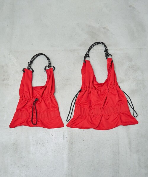 coen（コーエン）の「2WAYパラコードギャザーハンドバッグ（S）（ハンドバッグ・レディース・ブラック/ベージュ/レッド/オリーブ/その他1・FREE）」の17枚目の写真