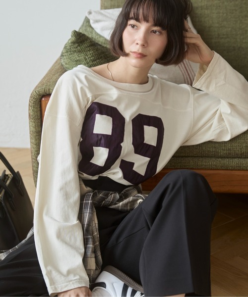 ANGIE（アンジー）の「ナンバリング フットボール ロンT（Tシャツ/カットソー・レディース・アイボリー/スミクロ/ブラウン・FREE）」の10枚目の写真